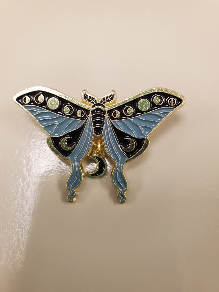 Luna moth pin